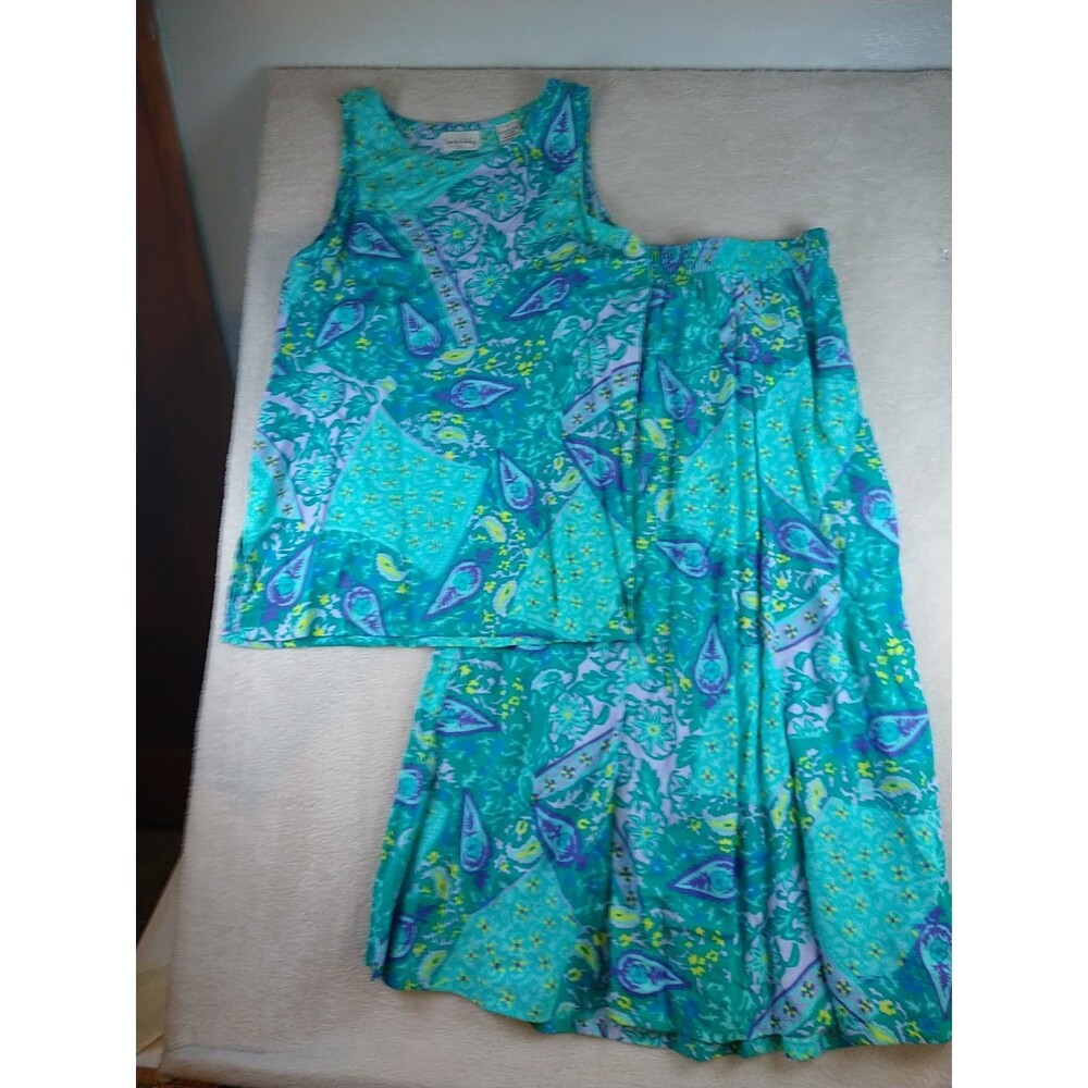 Diane Von Furstenberg Long Line Tank and Skirt  Size Small Color Art 90s